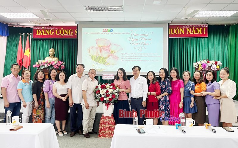 BPTV họp mặt kỷ niệm ngày Phụ nữ Việt Nam