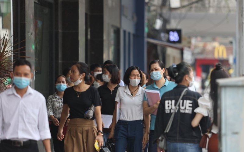 Cả nước có thêm 1.020 ca mắc mới COVID-19 trong ngày 4-10