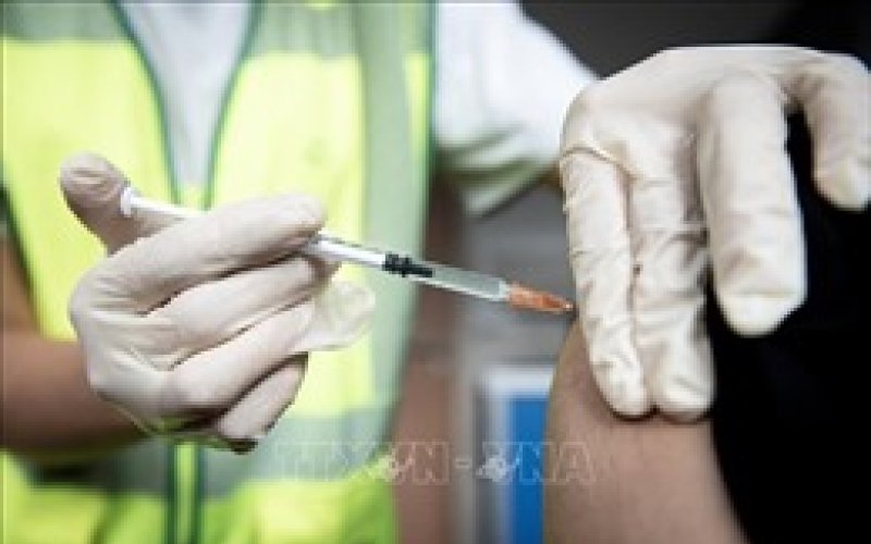 Chuy&ecirc;n gia bệnh truyền nhiễm: Bệnh đậu m&ugrave;a khỉ kh&ocirc;ng dễ l&acirc;y lan, ho&agrave;n to&agrave;n c&oacute; thể ph&ograve;ng ngừa