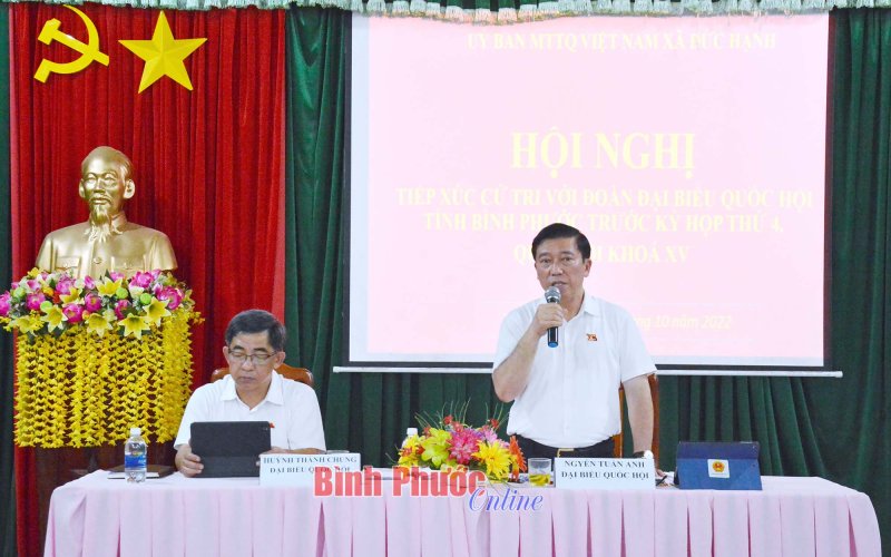 Cử tri huyện Bù Gia Mập phản ánh nhiều vấn đề liên quan đến đất đai và ô nhiễm môi trường