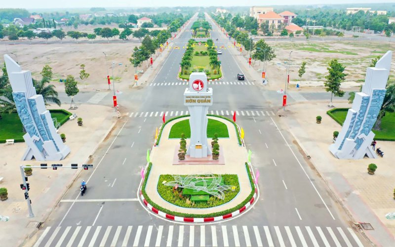 Hớn Quản vững bước đi lên