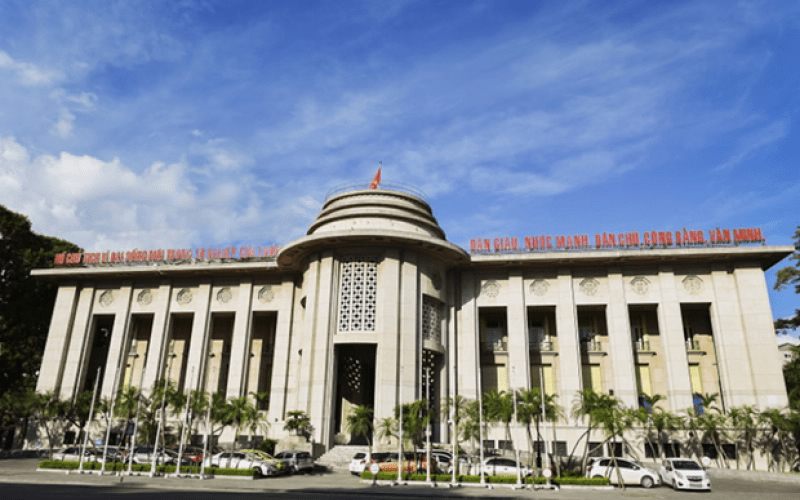 Ngân hàng Nhà nước khuyến cáo người dân không nên rút tiền trước hạn