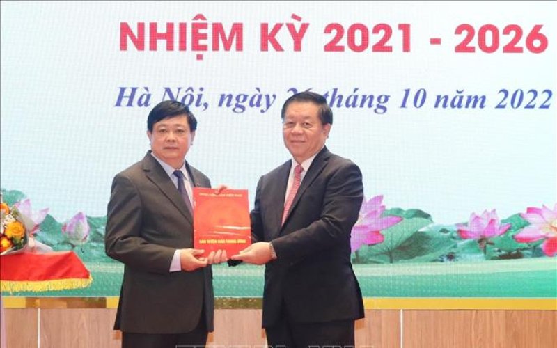 Ra mắt Hội đồng Lý luận, phê bình văn học nghệ thuật Trung ương nhiệm kỳ 2021-2026