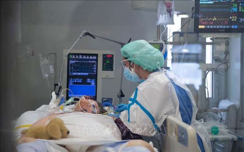 WHO cảnh báo dịch bệnh COVID-19 vẫn là mối đe dọa tiềm tàng