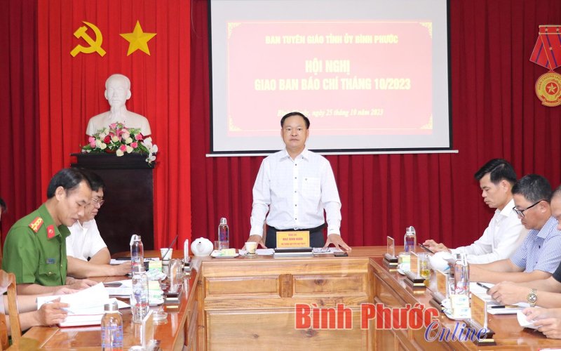 Báo chí tiếp tục khơi dậy mạnh mẽ khát vọng, tinh thần vượt khó và ý chí vươn lên của người dân, doanh nghiệp