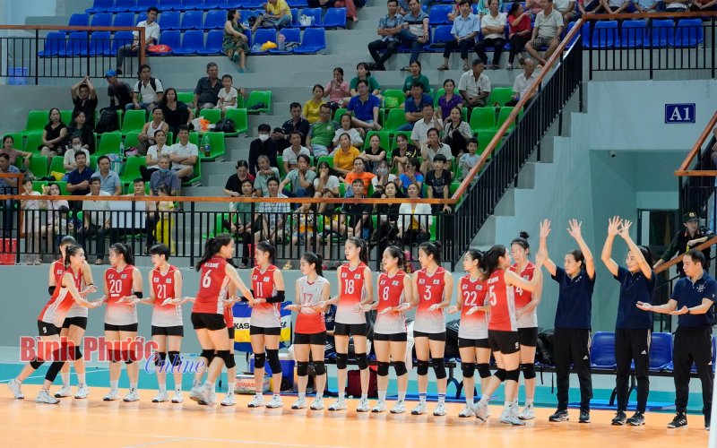 Binh chủng Thông tin - Trường Tươi Bình Phước quyết tâm cao trước trận chung kết