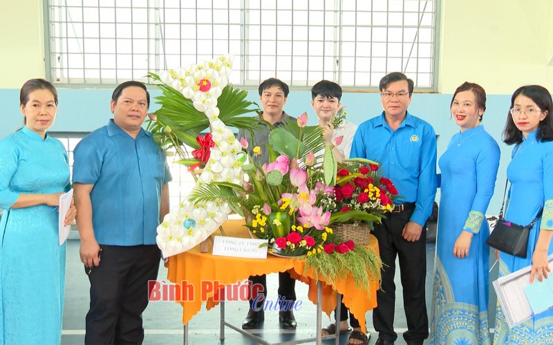 Bình Phước: Sôi nổi hội thi nam giới “nấu ăn, cắm hoa”