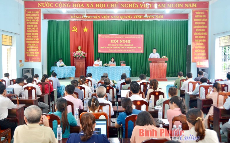 Cử tri Đồng Phú quan tâm đến vấn đề đất đai và bảo hiểm y tế