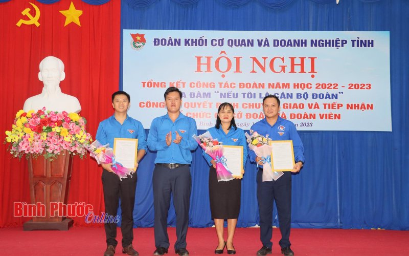 Đoàn khối Cơ quan và Doanh nghiệp tỉnh tiếp nhận mới 2 cơ sở đoàn