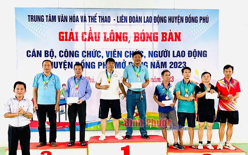 Đồng Phú: Hơn 100 vận động viên tham gia giải cầu lông, bóng bàn năm 2023