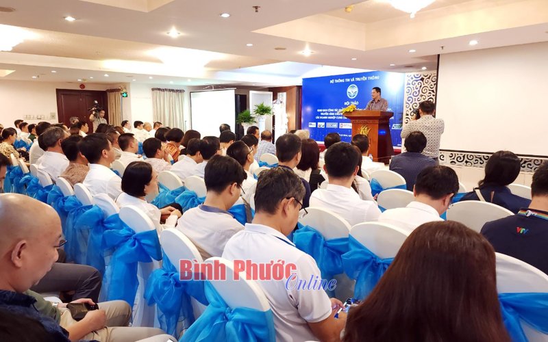 Giao ban công tác quản lý giữa Bộ TT&TT với các doanh nghiệp