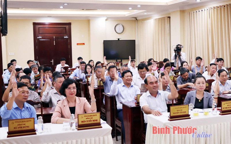 Hội nghị Ban Chấp hành Đảng bộ tỉnh Bình Phước lần thứ 16 thông qua nhiều nội dung quan trọng 