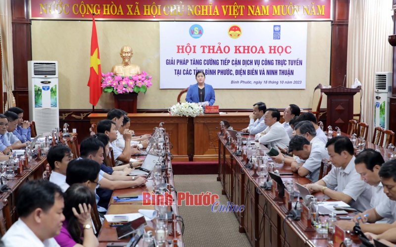 Hội thảo khoa học “Giải pháp tăng cường tiếp cận dịch vụ công trực tuyến tại các tỉnh Ninh Thuận, Bình Phước và Điện Biên”