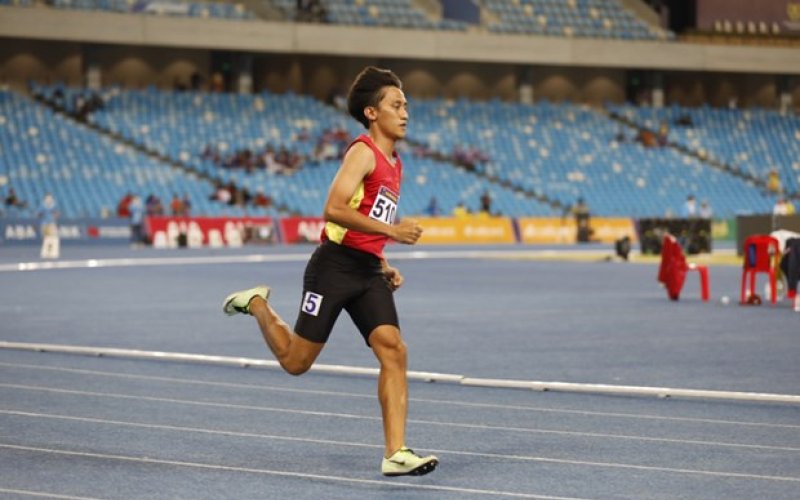 Khánh Minh giành huy chương Bạc Điền kinh Asian Para Games 2023