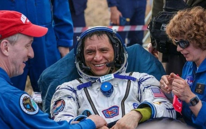 Phi hành gia Mỹ chia sẻ về rắc rối sau thời gian kỷ lục sống trên ISS