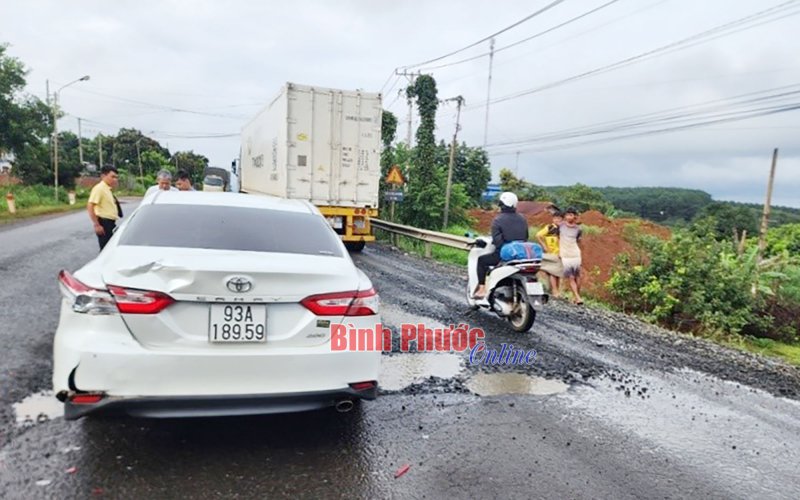 Quốc lộ 14 cần được sửa chữa