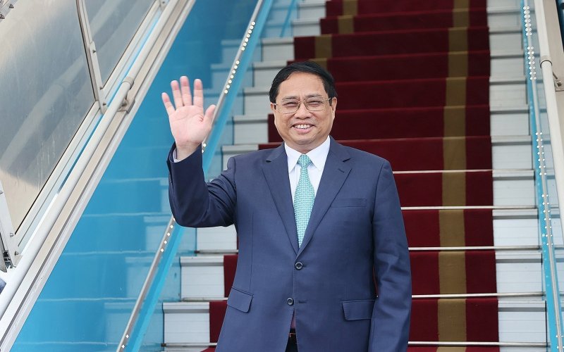 Thủ tướng lên đường dự Hội nghị Cấp cao ASEAN-GCC và thăm Saudi Arabia