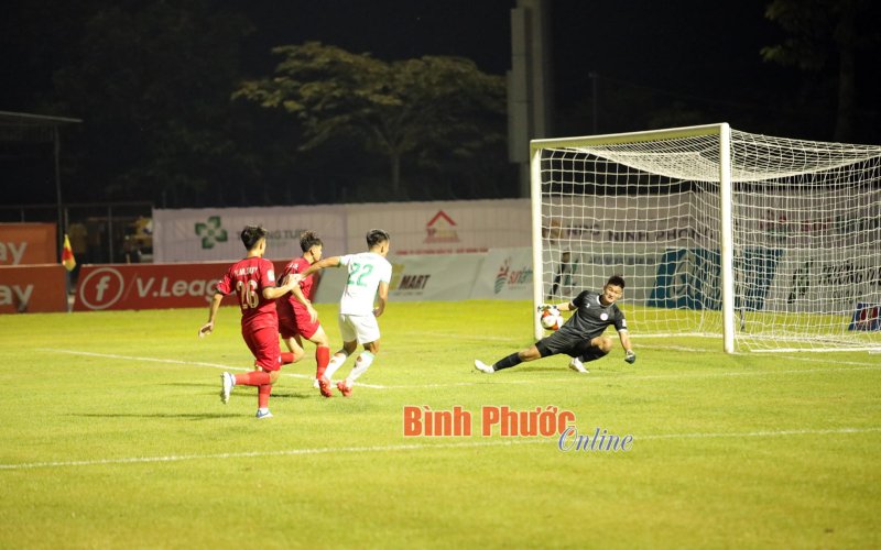 Trường Tươi Bình Phước có chiến thắng thuyết phục