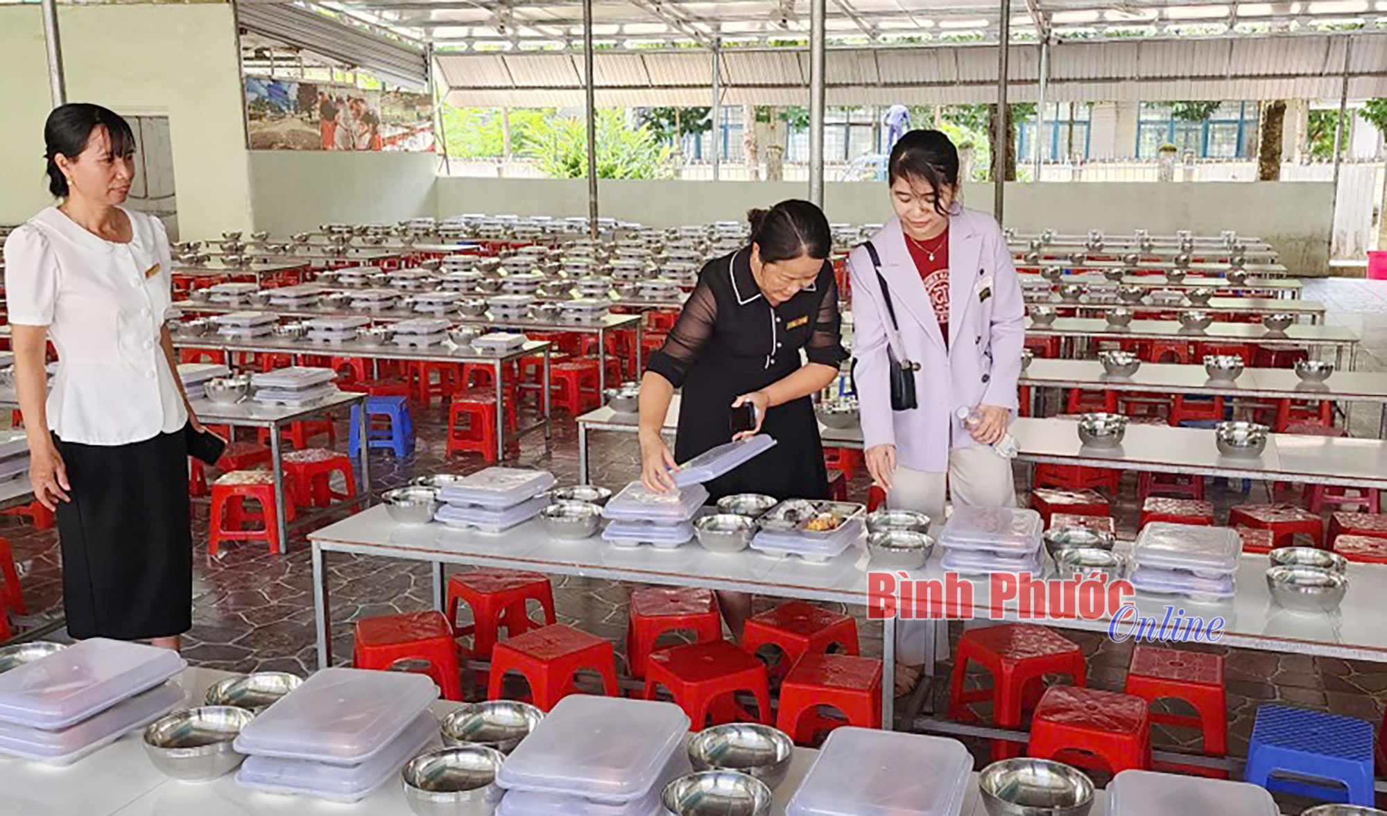 An toàn bữa ăn bán trú học đường
