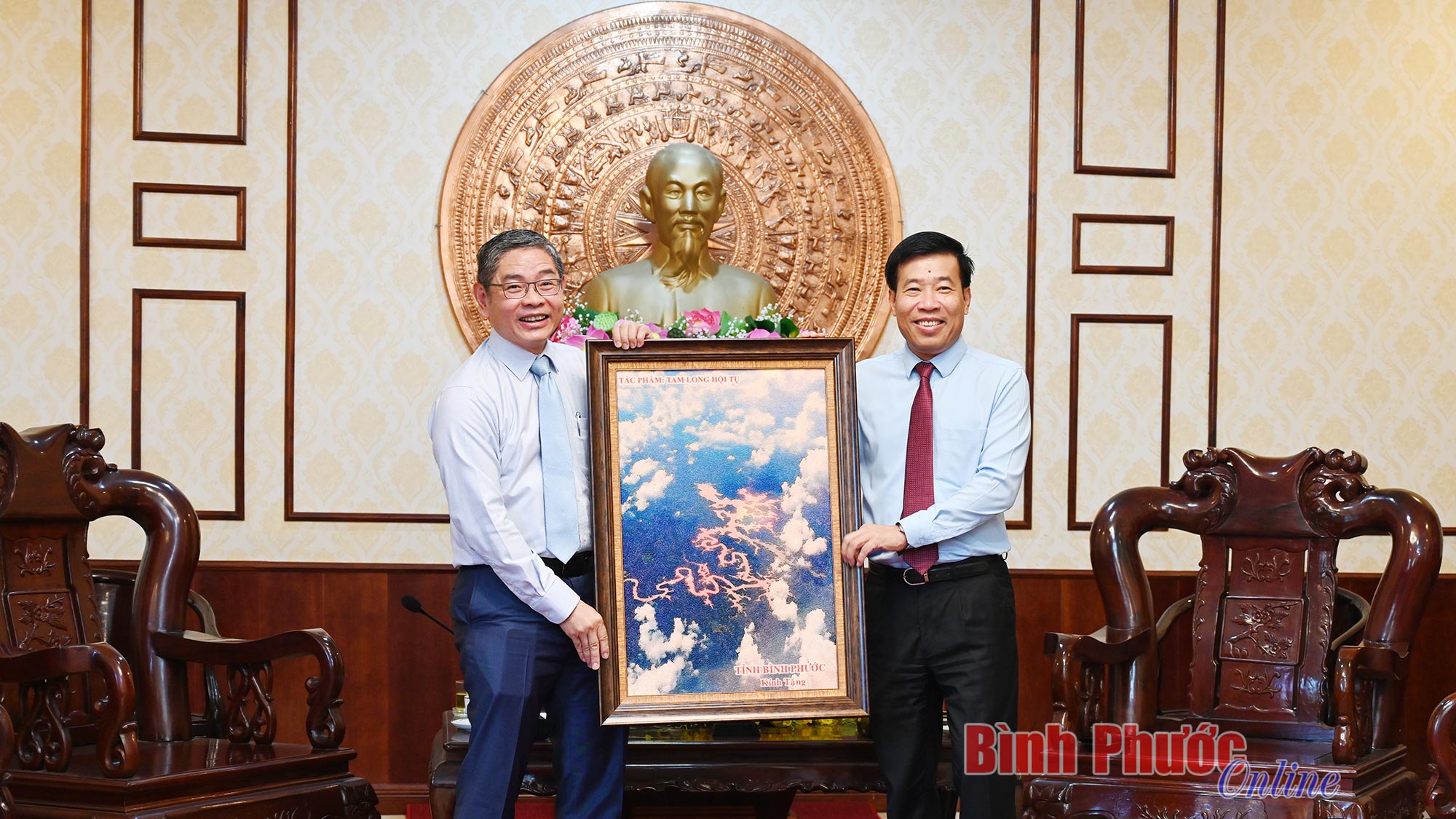 Bí thư Tỉnh ủy Nguyễn Mạnh Cường tiếp Tổng Lãnh sự Singapore thăm, làm việc tại Bình Phước