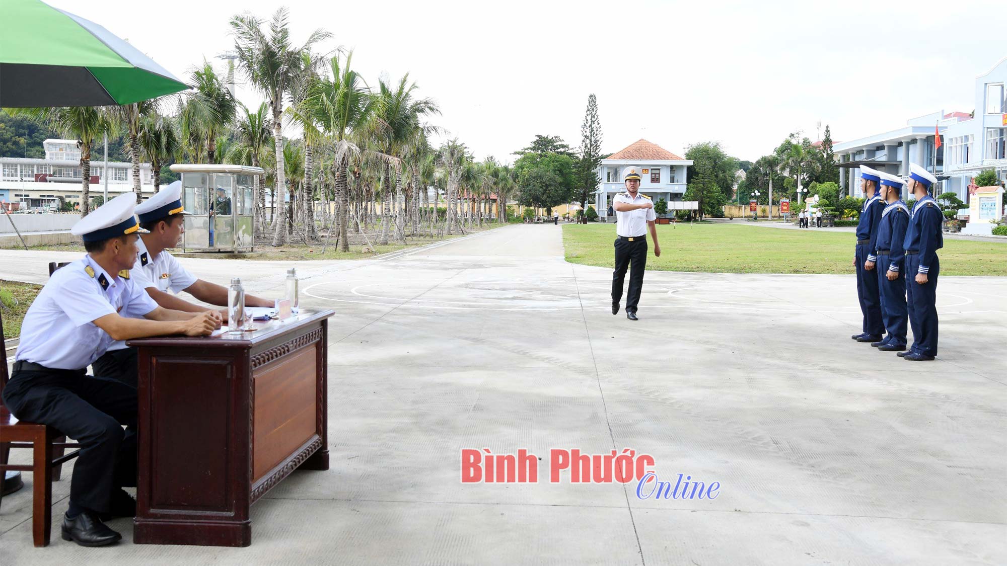 Bộ Tư lệnh Vùng 5 Hải quân kiểm tra kết quả xây dựng đơn vị vững mạnh toàn diện, mẫu mực, tiêu biểu