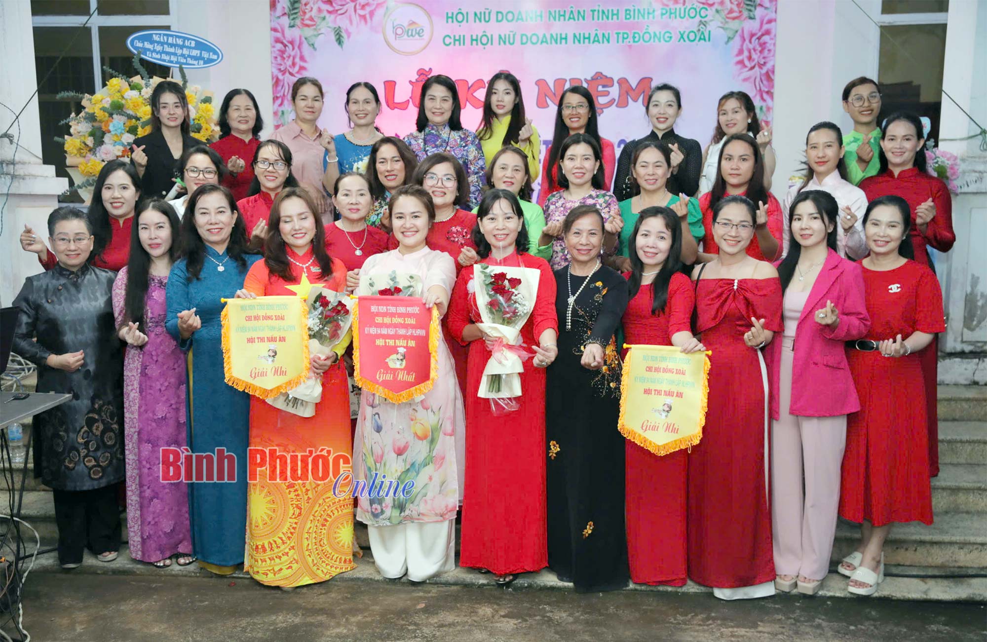 Chi hội Nữ doanh nhân thành phố Đồng Xoài kết nạp hội viên mới