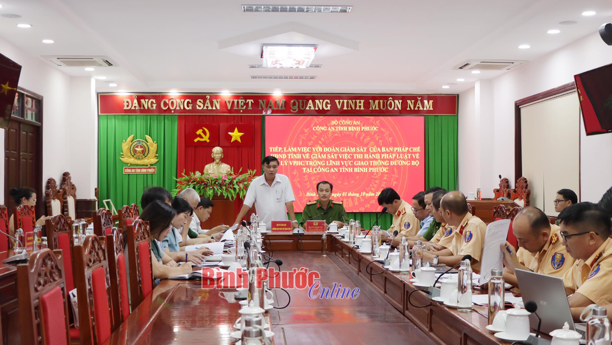 Còn nhiều vướng mắc trong xử lý vi phạm hành chính giao thông đường bộ 