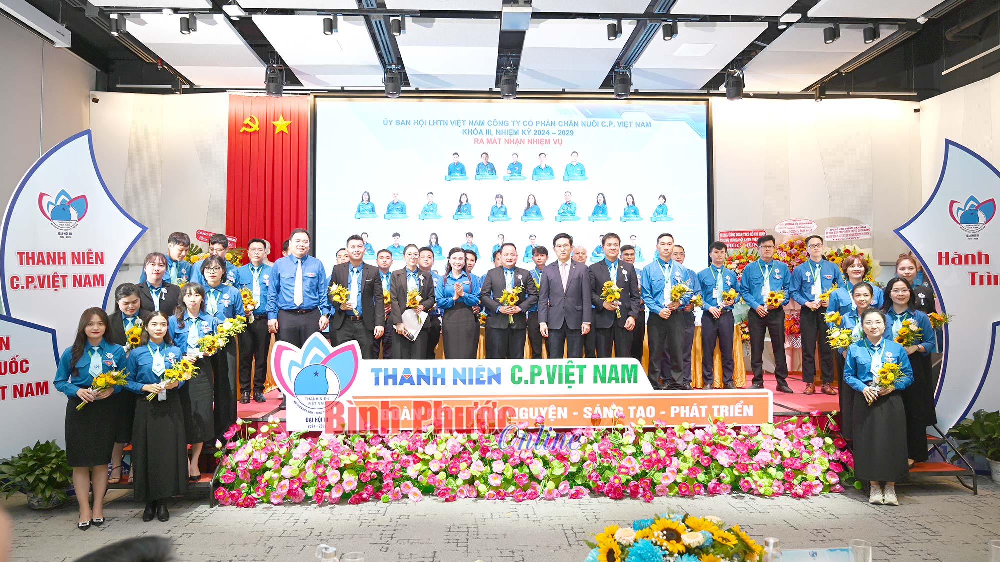 Đại hội Hội LHTN Việt Nam Công ty Cổ phần chăn nuôi C.P Việt Nam thành công tốt đẹp