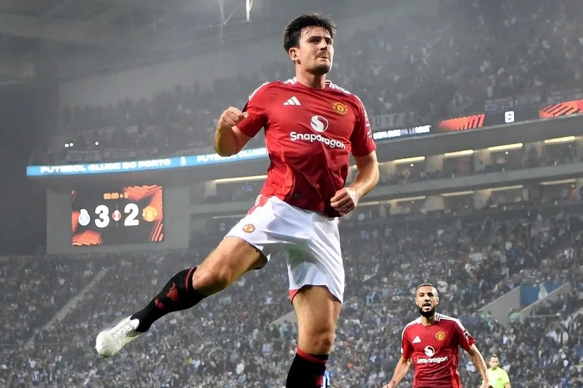 Europa League: M.U vẫn chưa biết chiến thắng, Tottenham bay cao