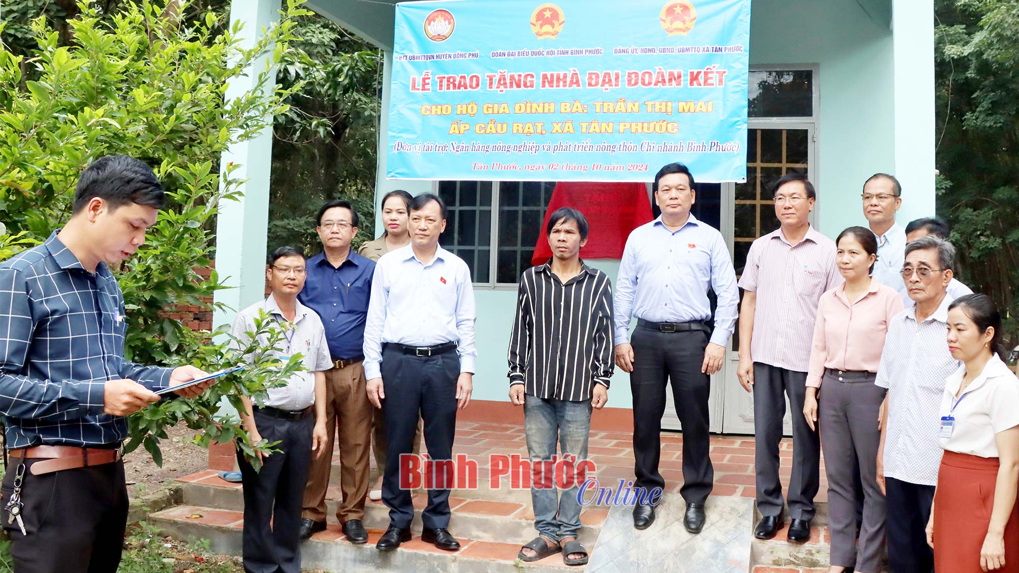 Huy động mọi nguồn lực để hoàn thành mục tiêu xóa nhà tạm