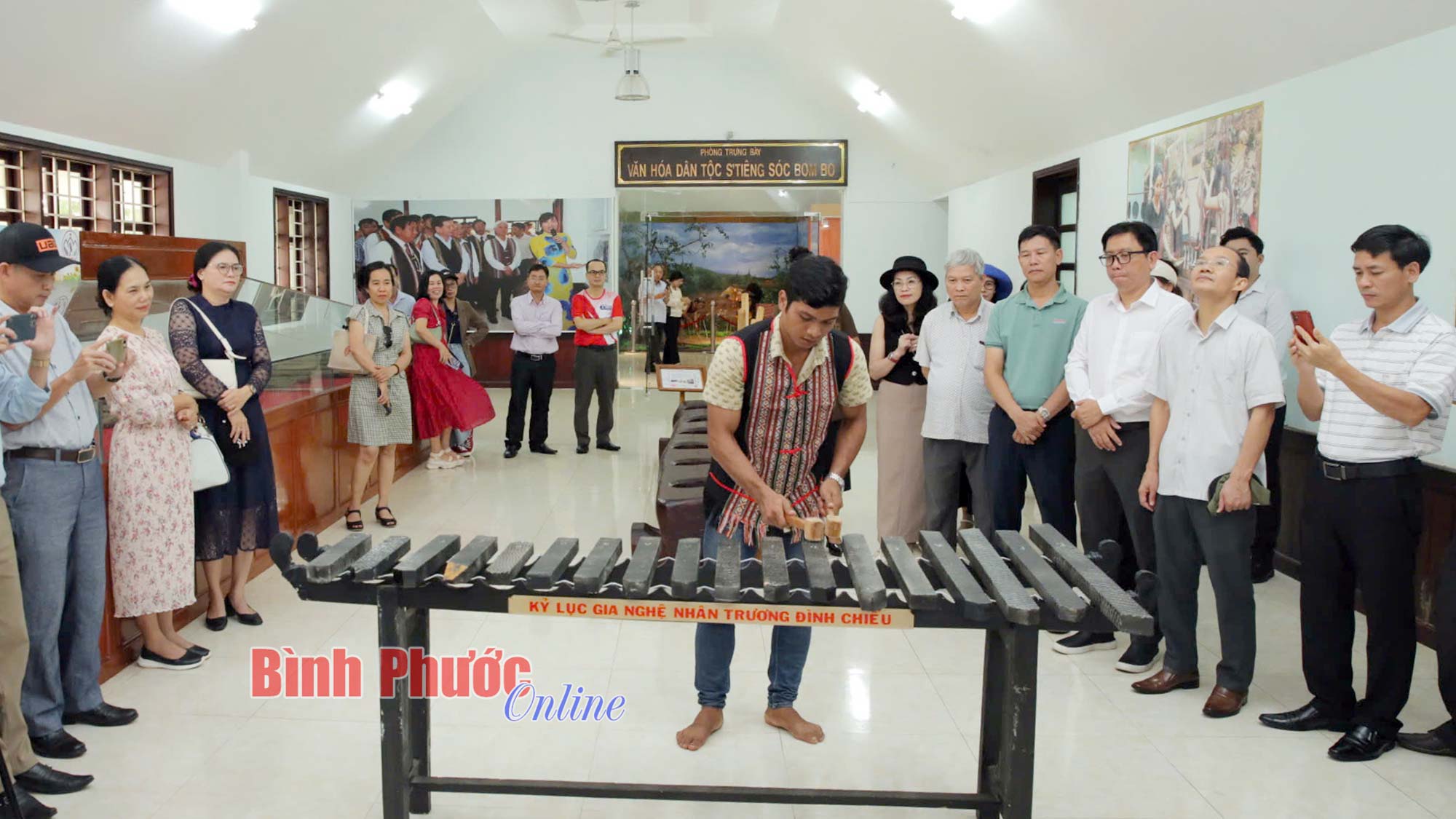 Lực lượng quần chúng đặc biệt