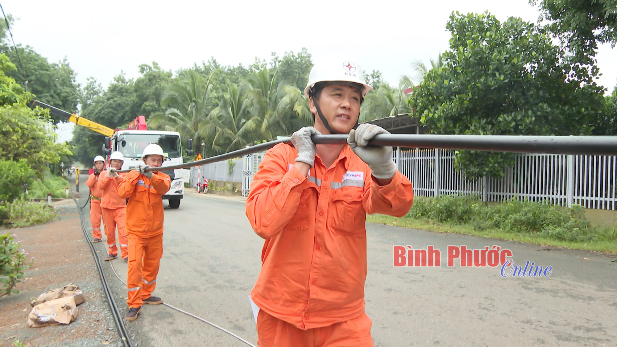 Nâng cao chất lượng cung cấp điện