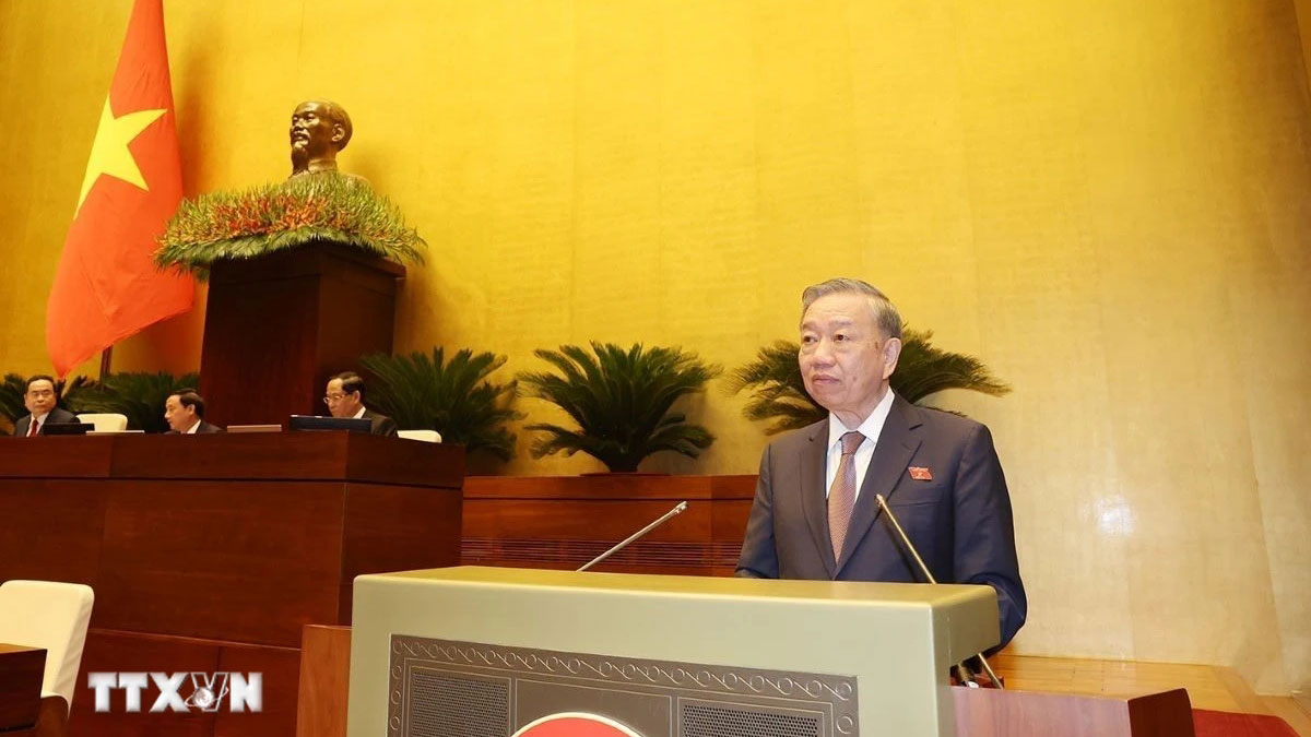 Phát biểu của Tổng Bí thư, Chủ tịch nước tại Phiên khai mạc Kỳ họp thứ 8