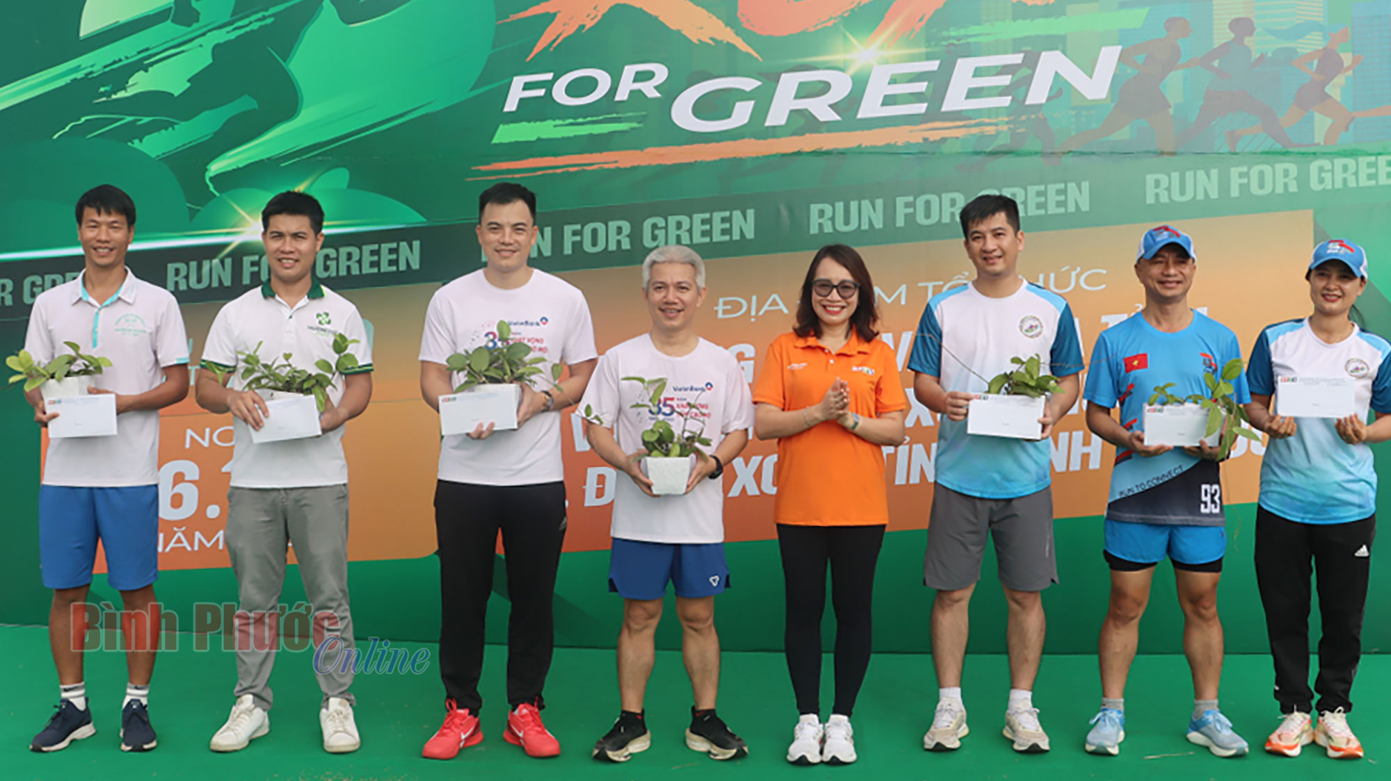 Sôi nổi và nhiều ý nghĩa Giải “RUN FOR GREEN”