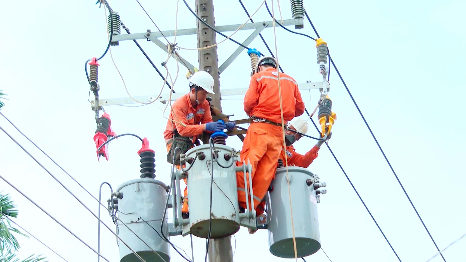 Thông báo ngừng, giảm mức cung cấp điện khẩn cấp ngày 10-10-2024