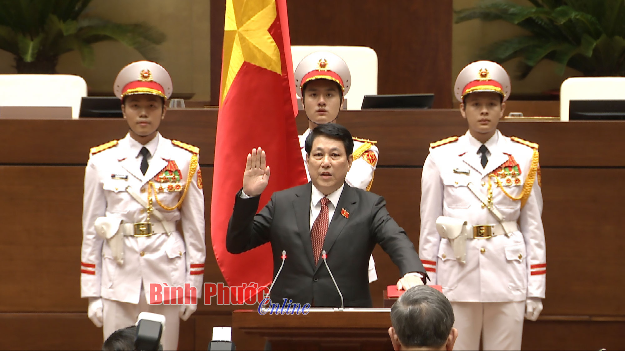 Thường trực Ban Bí thư Lương Cường được bầu làm Chủ tịch nước