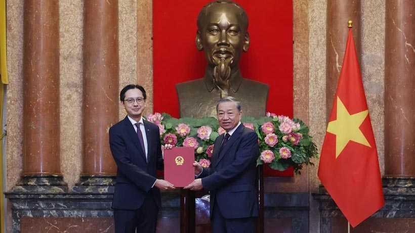 Tổng Bí thư, Chủ tịch nước trao quyết định bổ nhiệm Đại sứ tại LHQ và các nước