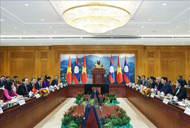 Ưu tiên cao nhất và coi trọng phát triển mối quan hệ đặc biệt Việt Nam - Lào