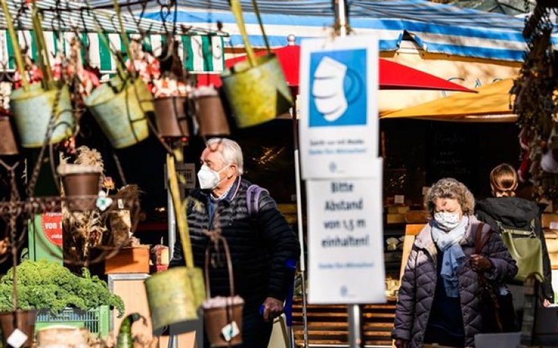 Châu Âu đứng trước nguy cơ xảy ra làn sóng lây nhiễm COVID-19 thứ 3