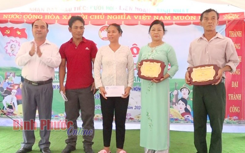 Chơn Thành: Ngày hội đại đoàn kết dân tộc tại ấp Cây Gõ