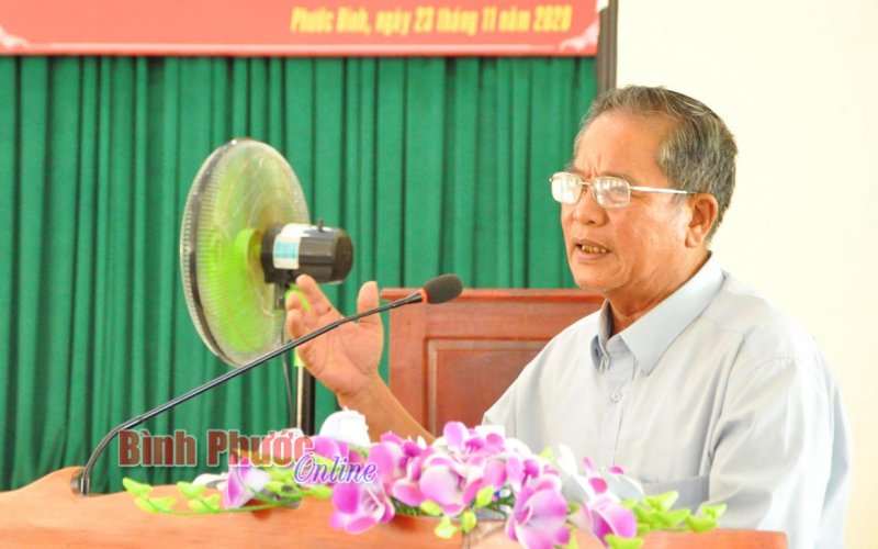 Đại biểu Quốc hội tiếp xúc cử tri tại thị xã Phước Long