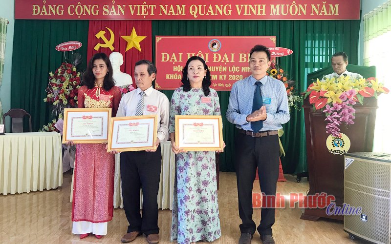 Đại hội đại biểu Hội Đông y huyện Lộc Ninh lần thứ VIII