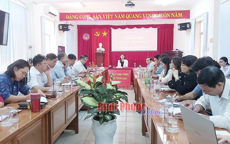 Hội nghị báo cáo viên Trung ương tháng 11-2020