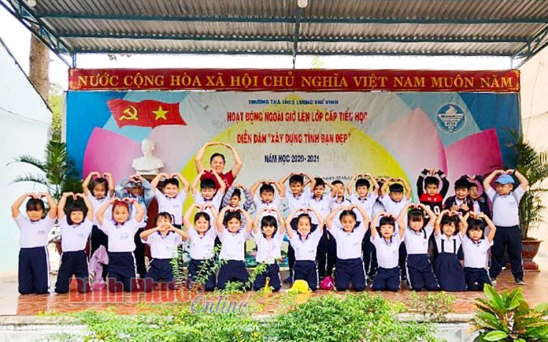 Hơn 1.800 học sinh tham gia diễn đàn “Xây dựng tình bạn đẹp”