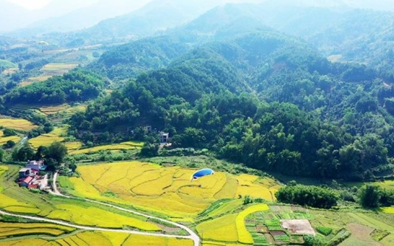 Quảng Ninh: Khám phá vùng đất hoang sơ vùng biên Bình Liêu