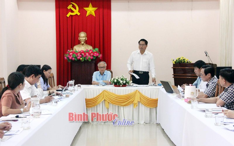 Thông qua báo cáo thẩm tra các dự thảo nghị quyết, báo cáo trong lĩnh vực dân tộc