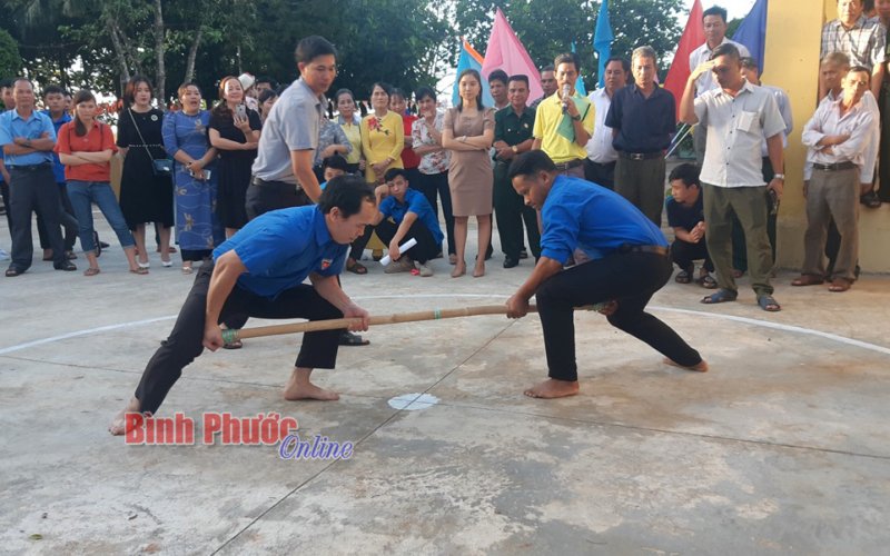 Tưng bừng Ngày hội đoàn kết toàn dân tộc