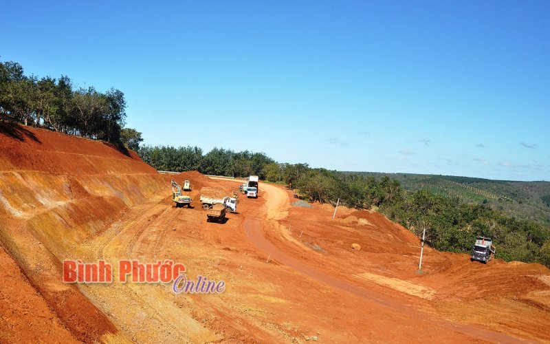 Chủ tịch UBND tỉnh yêu cầu đẩy mạnh giải ngân vốn đầu tư công năm 2021