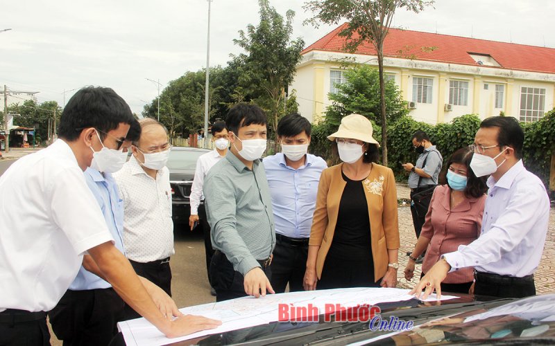 Công ty Cổ phần FPT khảo sát thực tế, tìm hiểu đầu tư tại Bình Phước