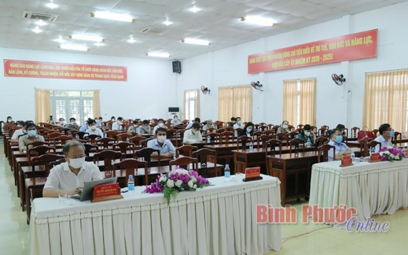 Đảng ủy Khối cơ quan và Doanh nghiệp tỉnh: Thông tin thời sự cho cán bộ chủ chốt